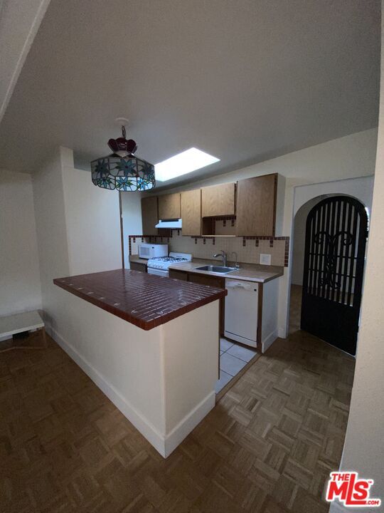 Foto del edificio - 859 Commonwealth Ave