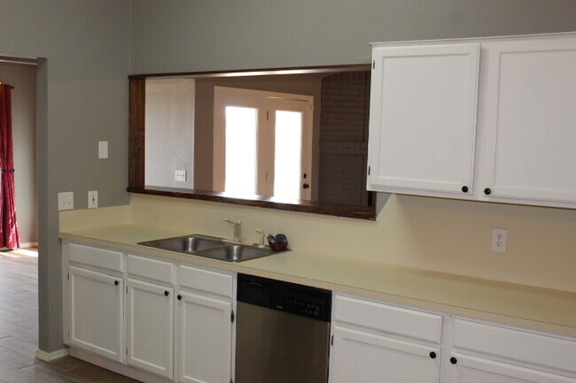 Foto del edificio - 505 SW 149th Pl