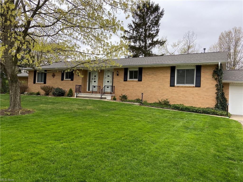 Foto principal - 7888 French St