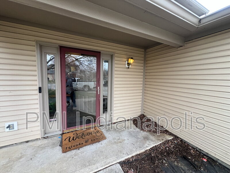 Foto del edificio - 5137 Red Yarrow Way