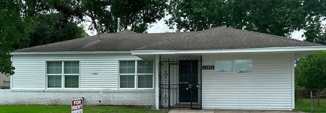 Building Photo - 11802 Leitrim Way