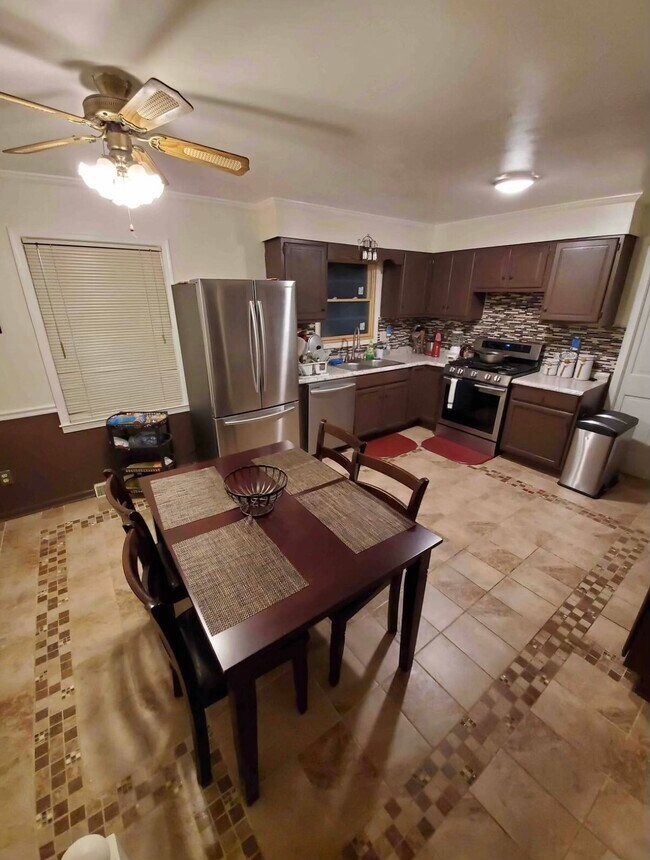 Foto del edificio - 3105 Covewood St
