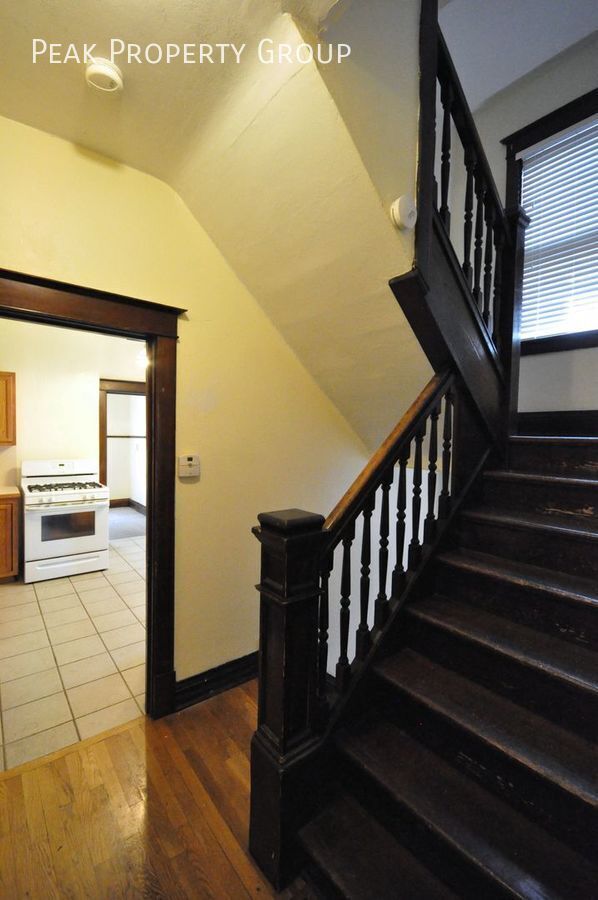 Foto del edificio - 2074 Summit St