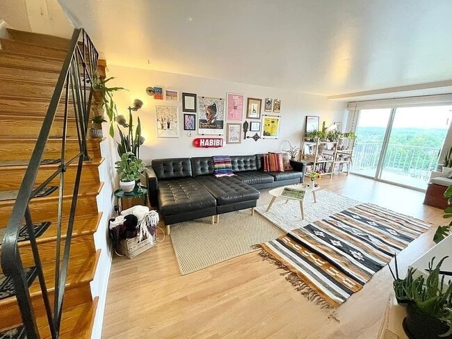 Photo - 301 N Beauregard St Townhome