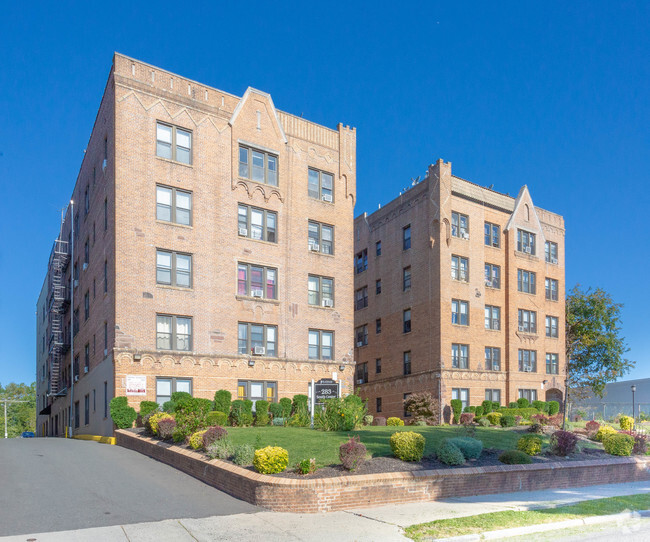 new-senior-apartments-for-rent-in-orange-nj-23-rentals-apartments