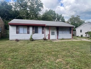 Building Photo - 1306 Ellis Dr