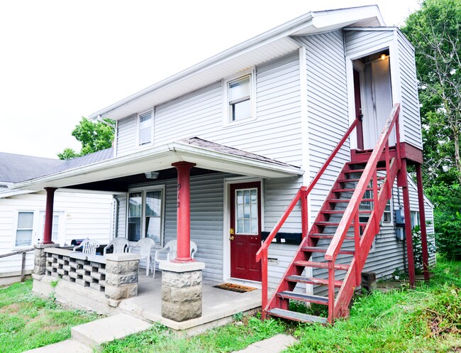 Foto del edificio - 912 Roberts St