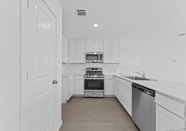 Foto del edificio - 3785 Swift Fox Rd