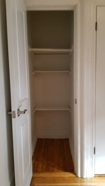 Building Photo - 121 Parkside Ave