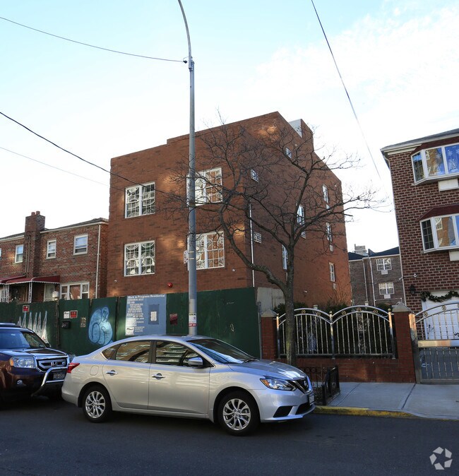 2024 Blackrock Ave, Bronx, NY 10472 Apartments Bronx, NY