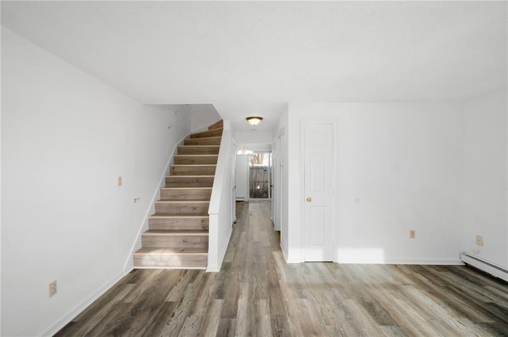 Primary Photo - 330 Veazie St