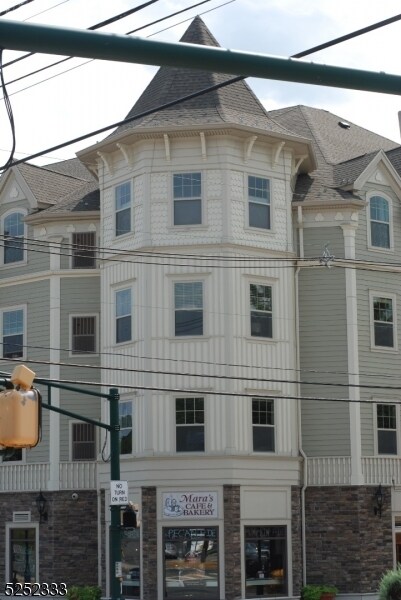 Foto principal - 254 South Ave