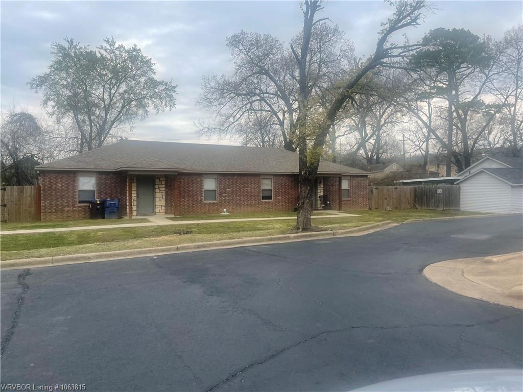 Foto principal - 4405 S 19th St