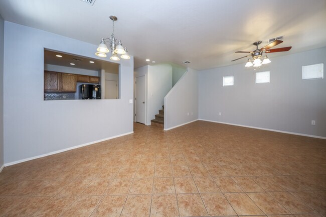 Foto del edificio - Tucson, AZ - Single-Family - $1,695.00 Ava...