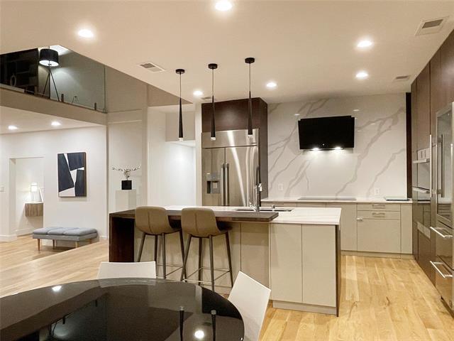 Foto del edificio - 6802 Bert Ln