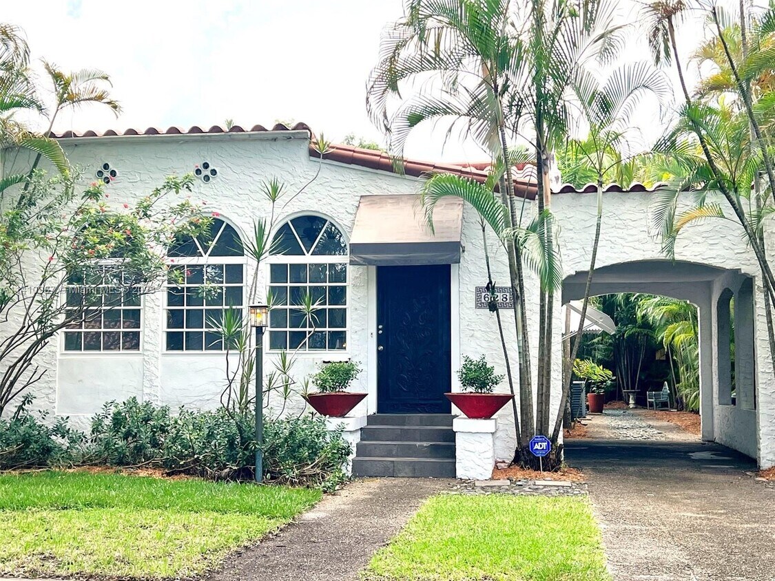 628 Navarre Ave, Coral Gables, FL 33134 House for Rent in Coral