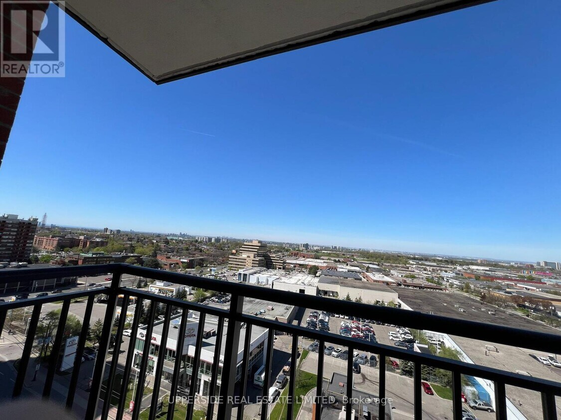 Photo principale - 3091-3091 Dufferin St