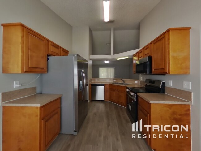 Foto del edificio - 1127 Summer Springs Drive