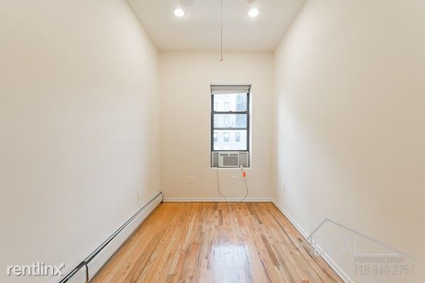 Building Photo - 350 9th St