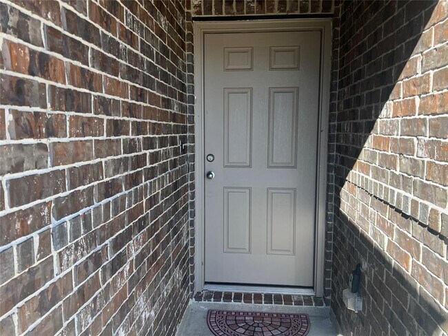 Building Photo - 3626 E Vicksburg Estates Dr