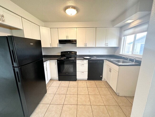 Foto del edificio - 207 N Indiana Ave