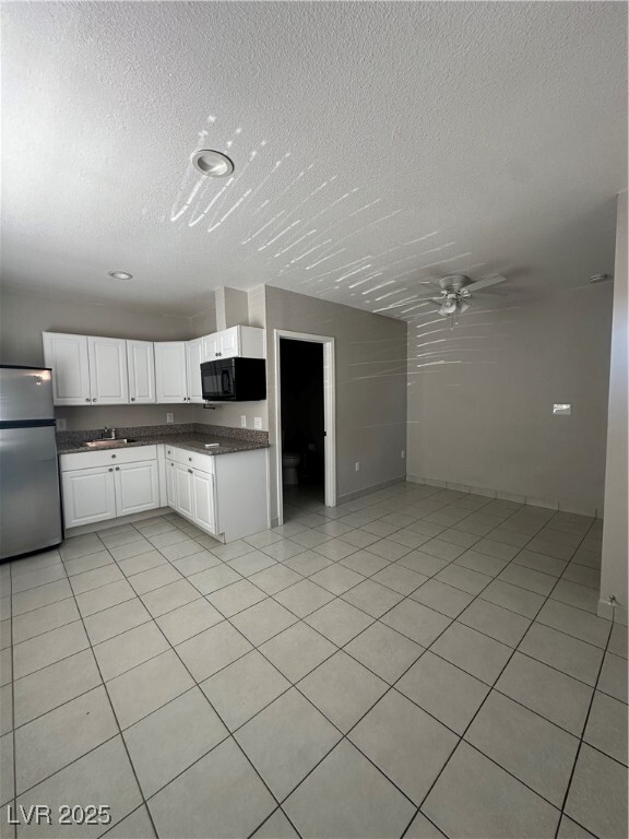 Building Photo - 5334 Beaverhead Dr