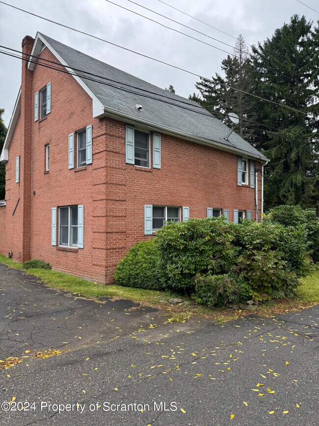 Foto del edificio - 313 Sunnyside Ave