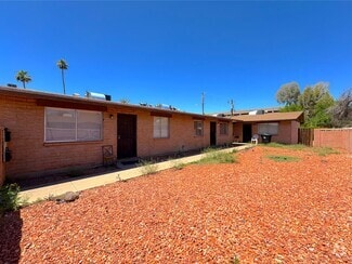 Building Photo - 1746 E Virginia Ave