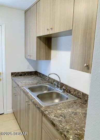 Foto del edificio - 1830 S Palmetto Ave