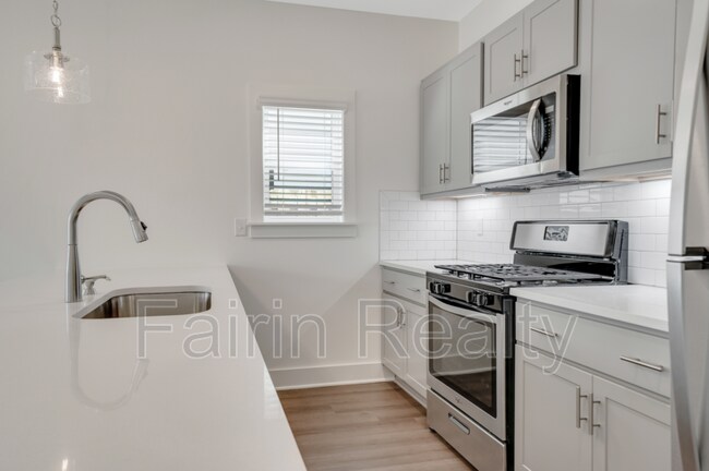 Foto del edificio - 141 Huntley Pkwy