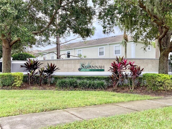 Foto del edificio - 9305 Jasmine Flower Ln
