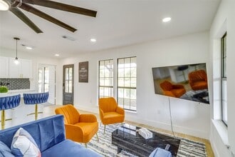 Building Photo - 13302 FM359