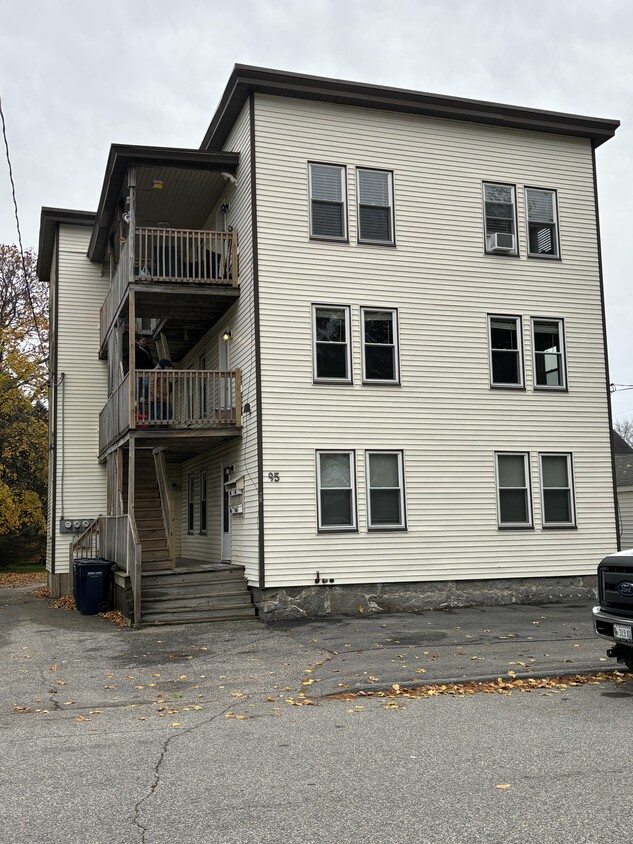 Primary Photo - 95 Prospect St