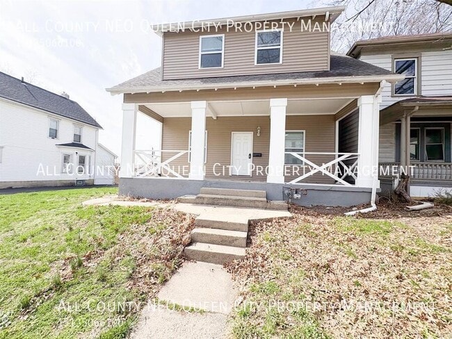 Photo - 115 Livingston Ave House