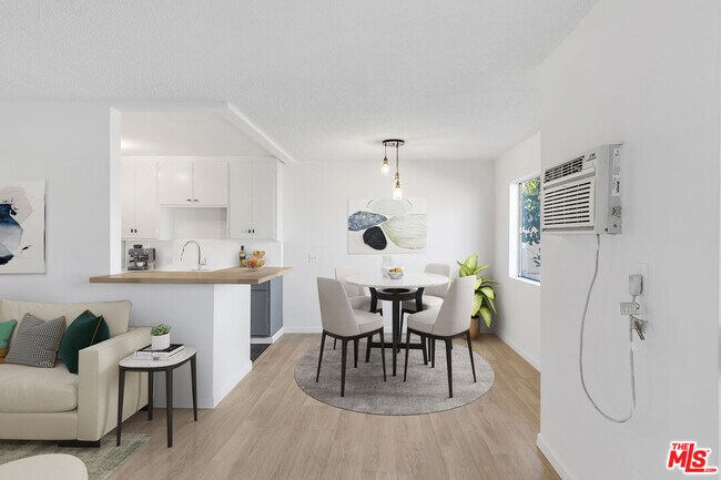 Building Photo - 1045 N Ardmore Ave