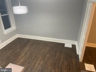Foto del edificio - 2464 N Napa St