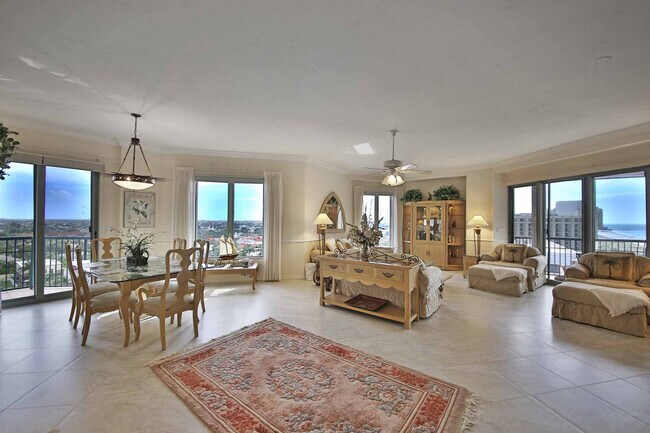 Foto del edificio - 530 S Collier Blvd