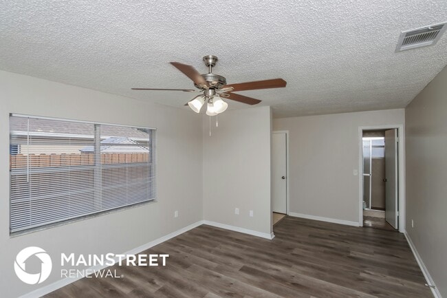 Foto del edificio - 983 Eastlake St SE