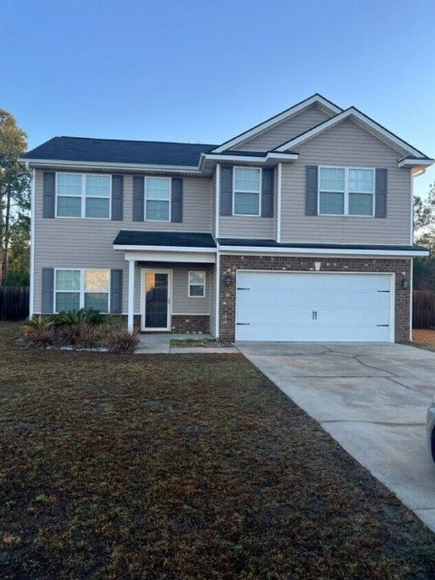 4 br, 2.5 bath House 68 Murray Crossing House Rental in