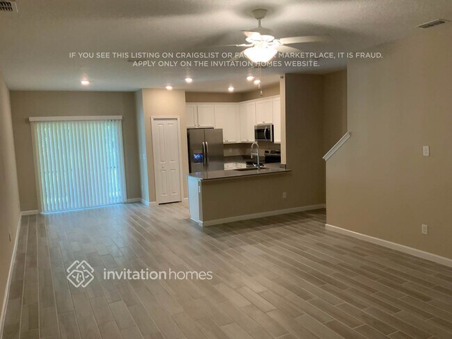 Foto del edificio - 659 Cherry Ridge Dr