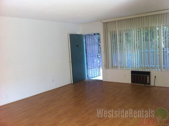 Primary Photo - 1540 N Formosa Ave