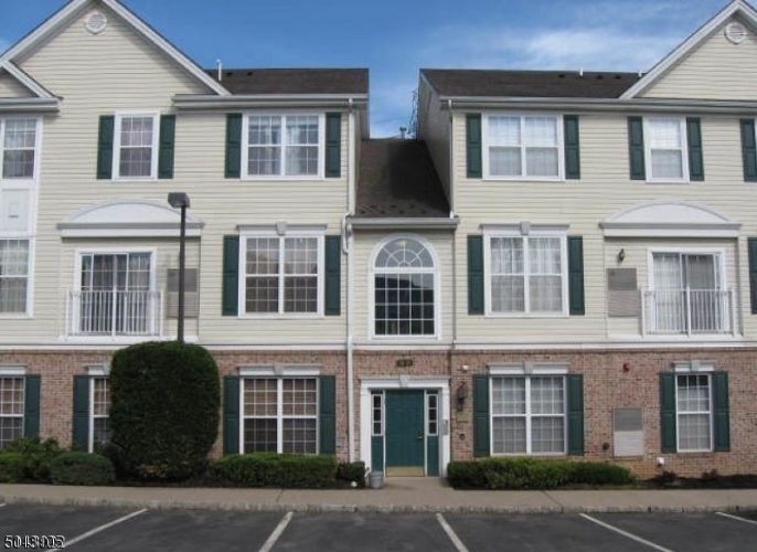 303 Rainbow Way, Phillipsburg, NJ 08865 Condo for Rent in