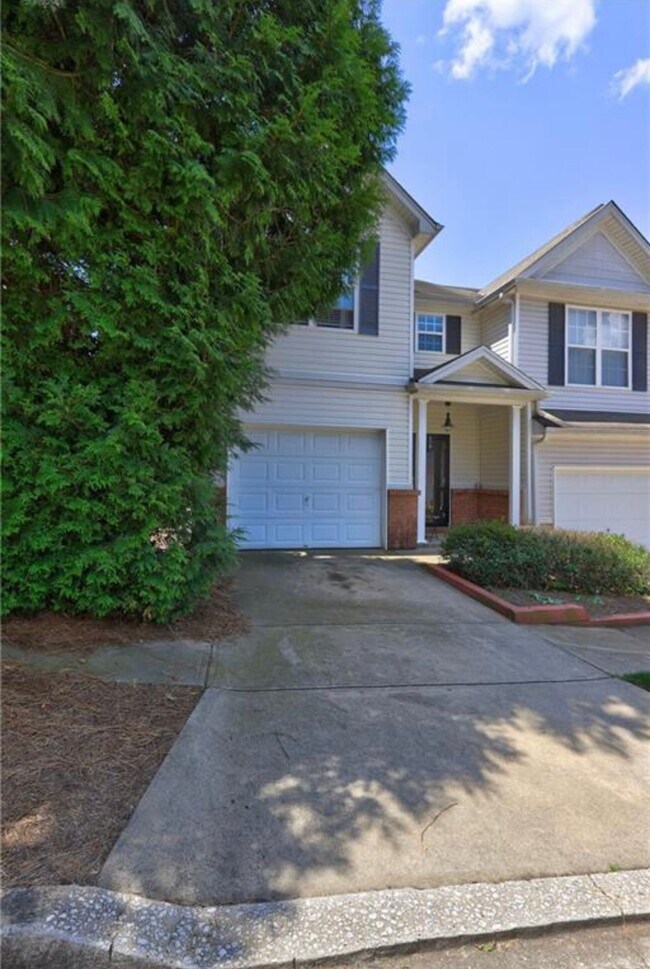 4933 Vireo Dr, Flowery Branch, GA 30542 Townhome Rentals in Flowery