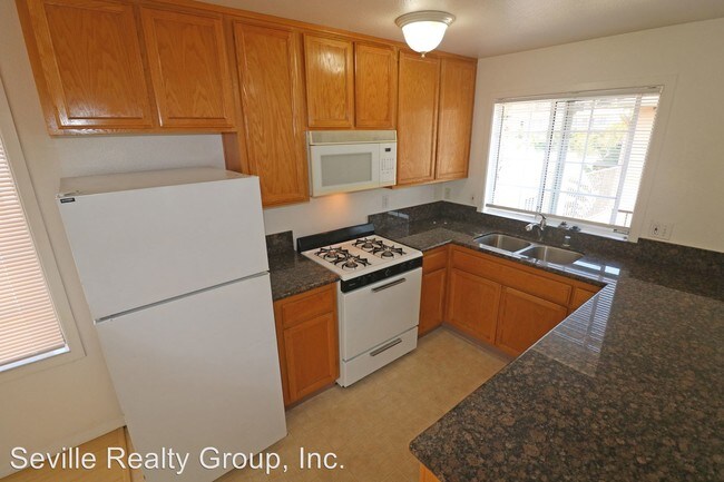 Building Photo - 1336 Brunner St