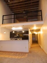 Building Photo - 810 4th Ave S