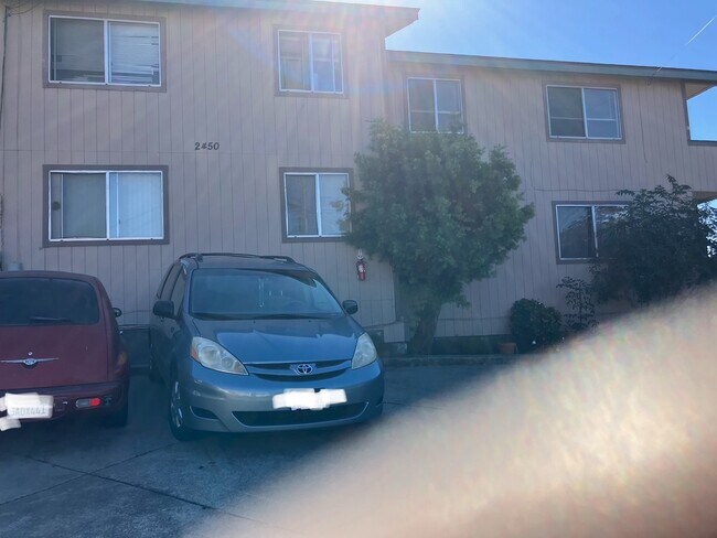 Photo - 2450 Truman Ave Apartments