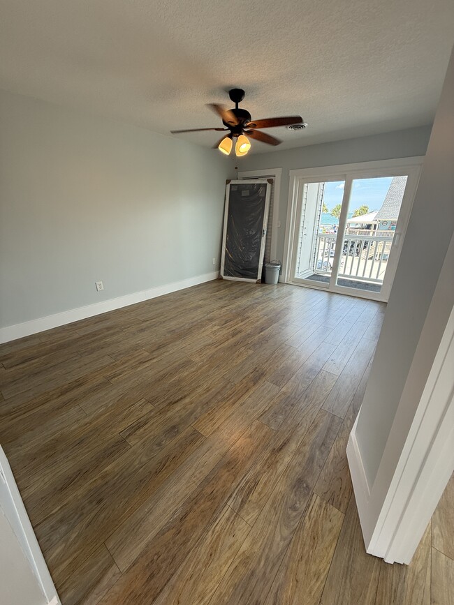 Building Photo - 113 S Ocean Blvd