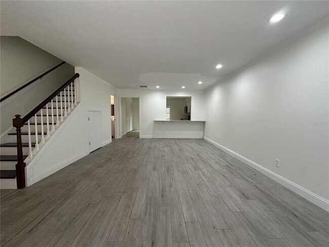 Foto del edificio - 308 S Bungalow Park Ave