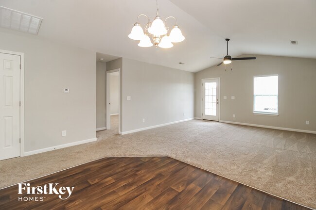 Building Photo - 794 Bitting Hall Cir
