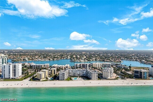 Foto del edificio - 3443 Gulf Shore Blvd N